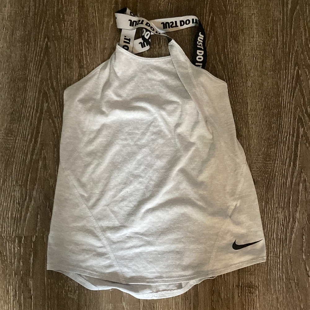 NIKE Fitness Tank - Picture 1 of 2